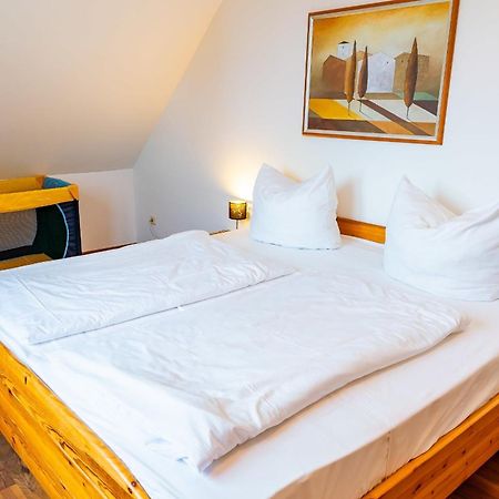 Feriendomizil Wiesenhaus Zingst Exteriör bild
