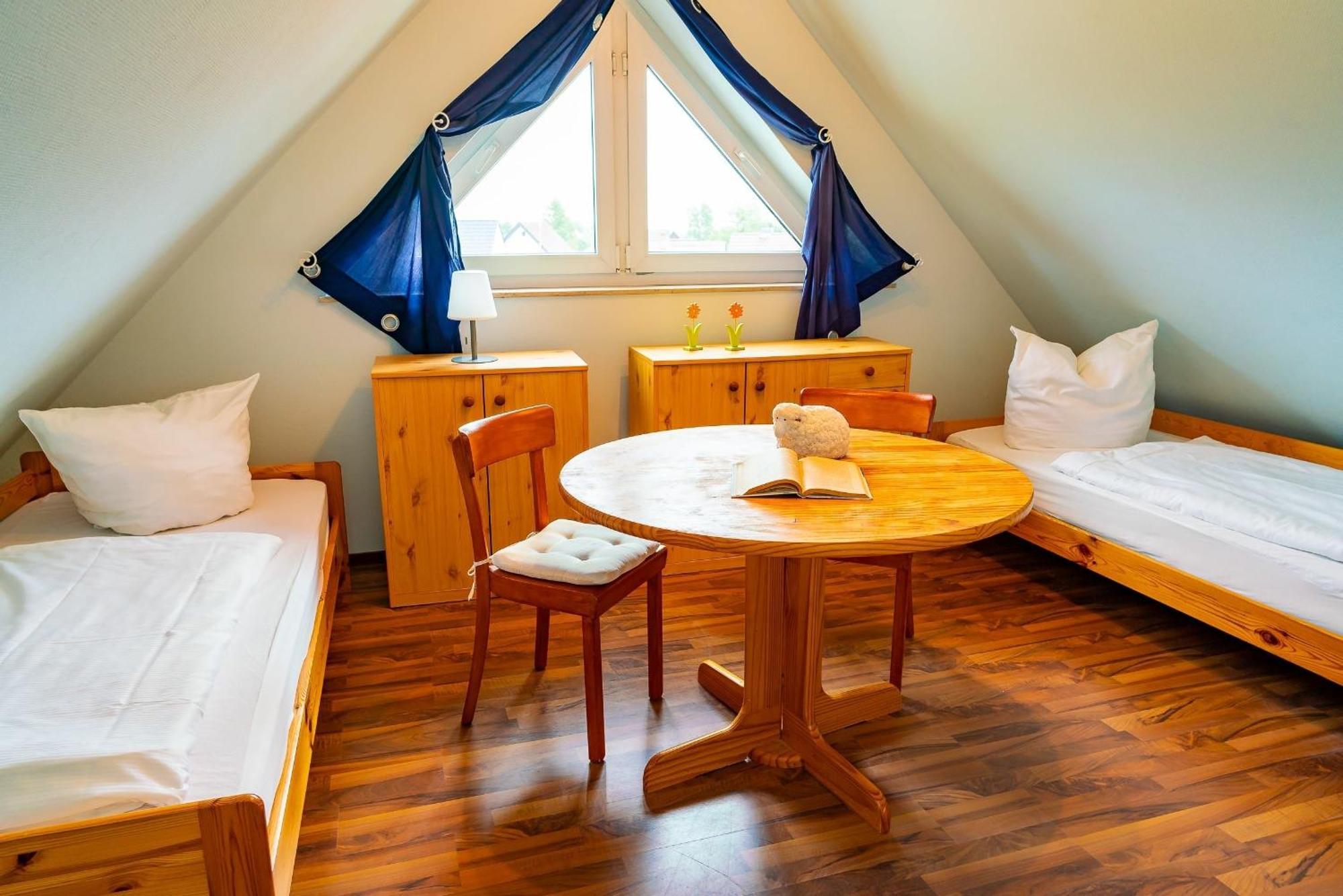 Feriendomizil Wiesenhaus Zingst Exteriör bild