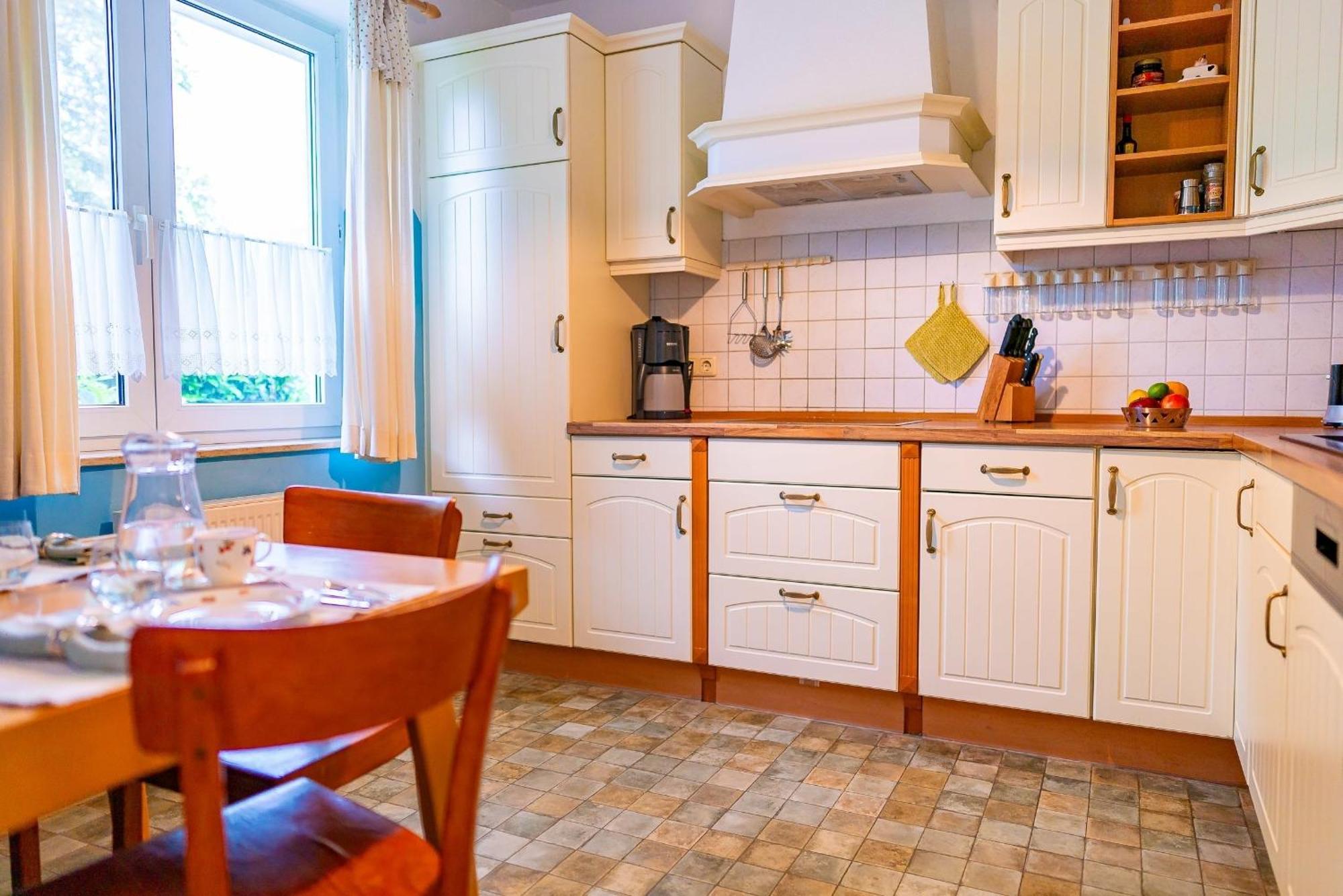 Feriendomizil Wiesenhaus Zingst Exteriör bild